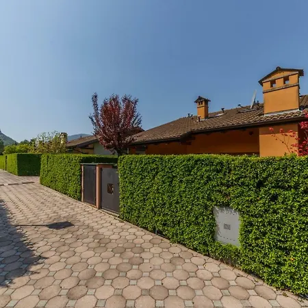 Casa Di Endine Monasterolo del Castello