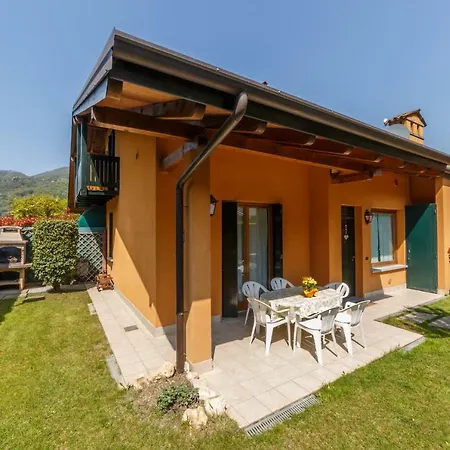 Ferienhaus Casa Di Endine Monasterolo del Castello